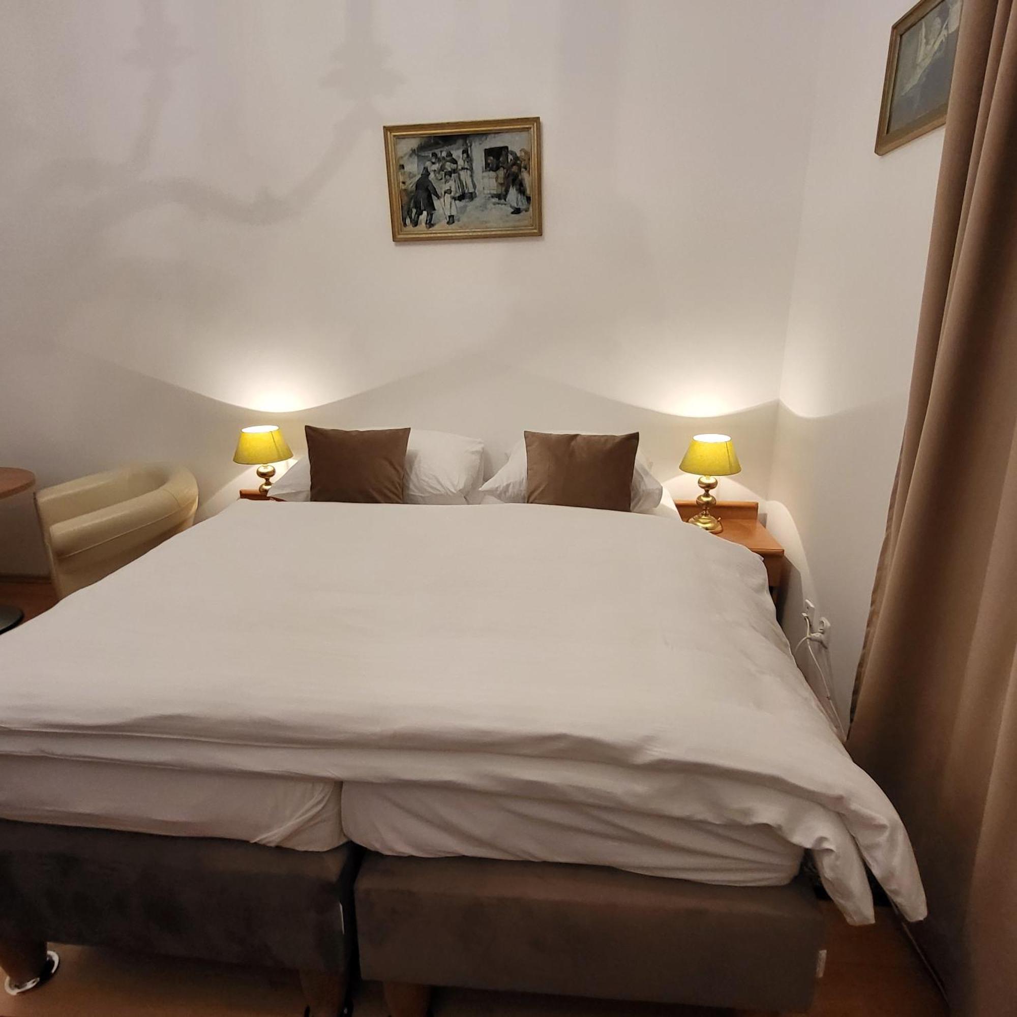 Twin Room Bathroom