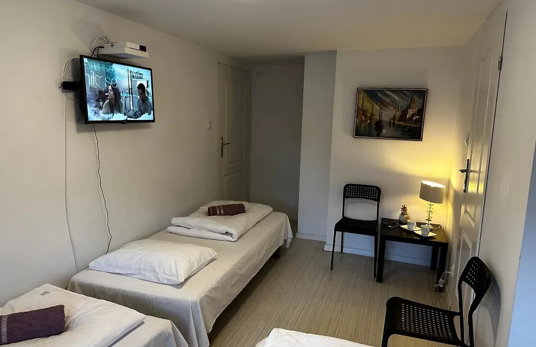 Pensjonat Jagoda B&B-1